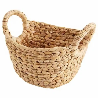 سلة العشب المنسوجة